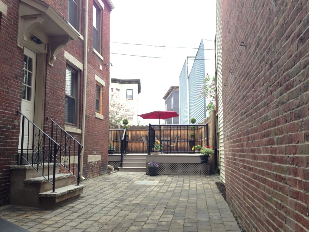 Mt Vernon St, Charlestown, MA 02129